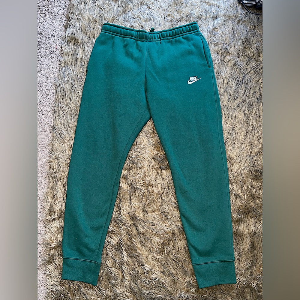 Nike Joggers